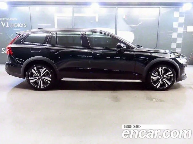 Volvo V60 Cross-Country 2nd Generation id 2932572 из Кореи 13