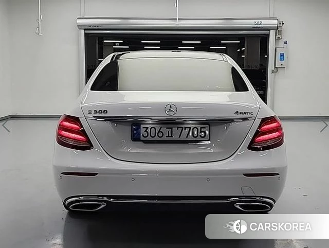 Mercedes-Benz E-Class W213 2020 Белый из Кореи, фото 3