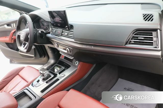 Audi Q5L id 4275254 из Китая 23
