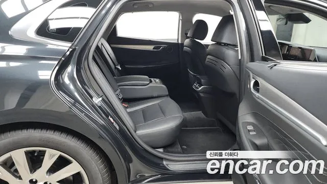 Hyundai The New Grandeur IG Hybrid id 2570732 из Кореи 13