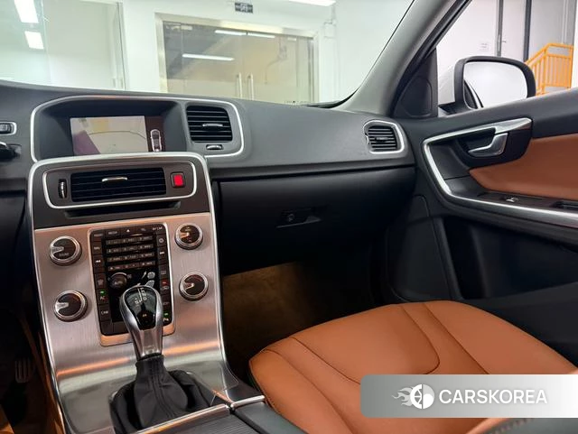 Volvo S60 id 4214163 из Китая 13
