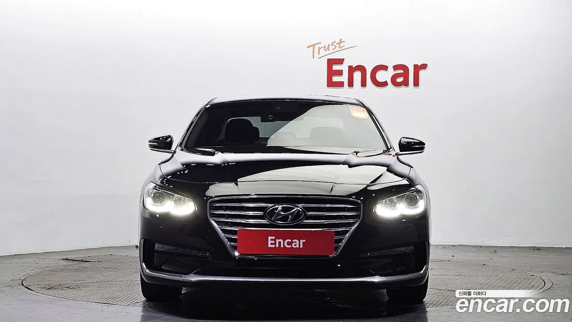 Hyundai Grandeur IG id 2156383 из Кореи 13