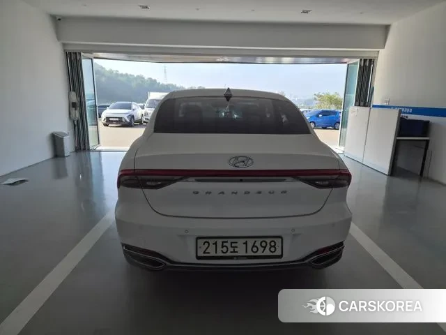 Hyundai The New Grandeur IG id 3273804 из Кореи 13