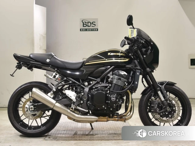 Kawasaki Z900RS CAFE 2022 из Японии