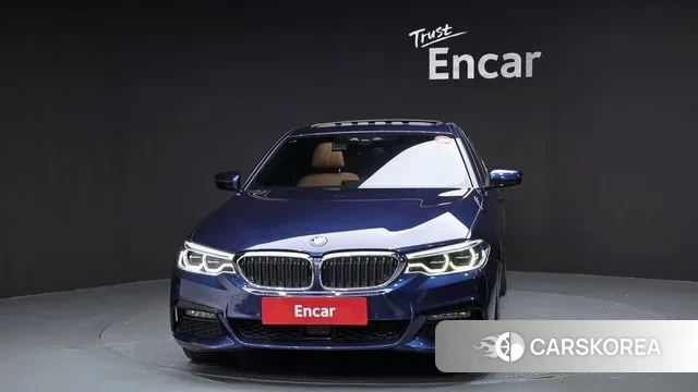 BMW 5 Series (G30) id 3519859 из Кореи 13