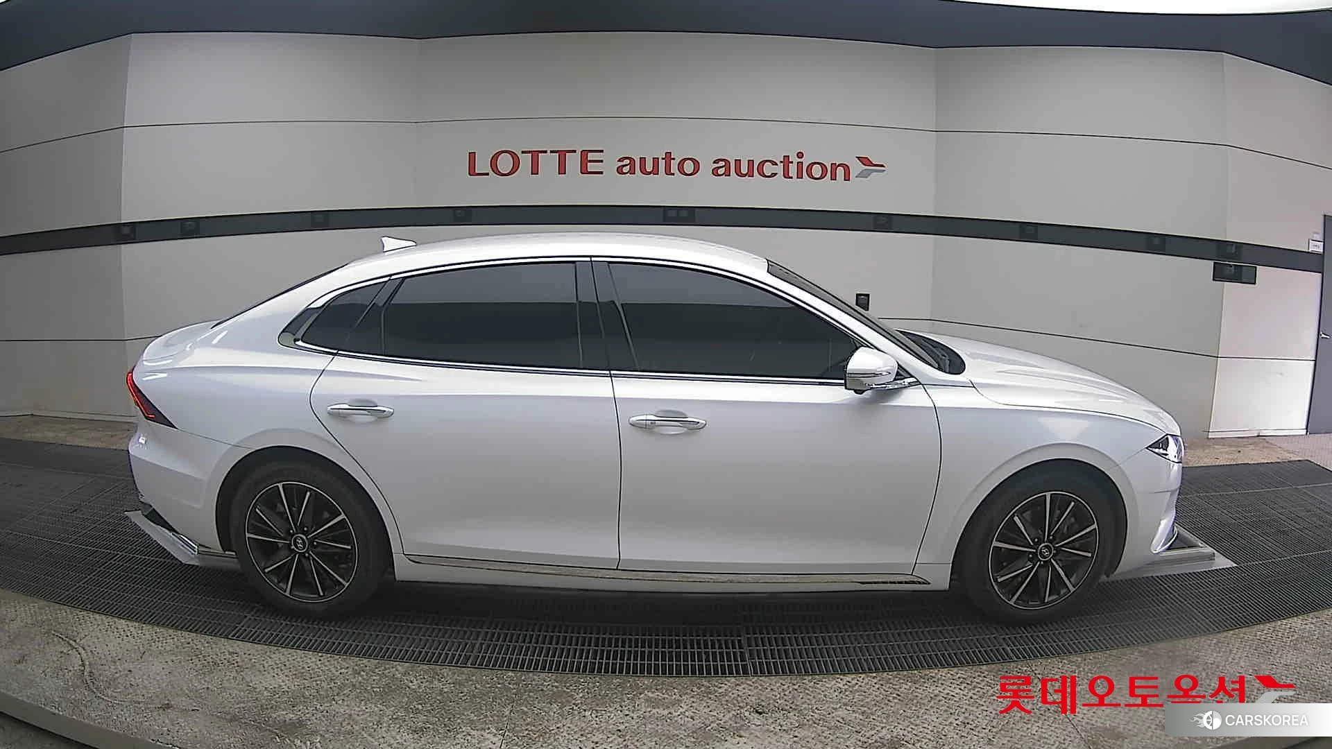 Hyundai Grandeur id 3869336 из Кореи 23