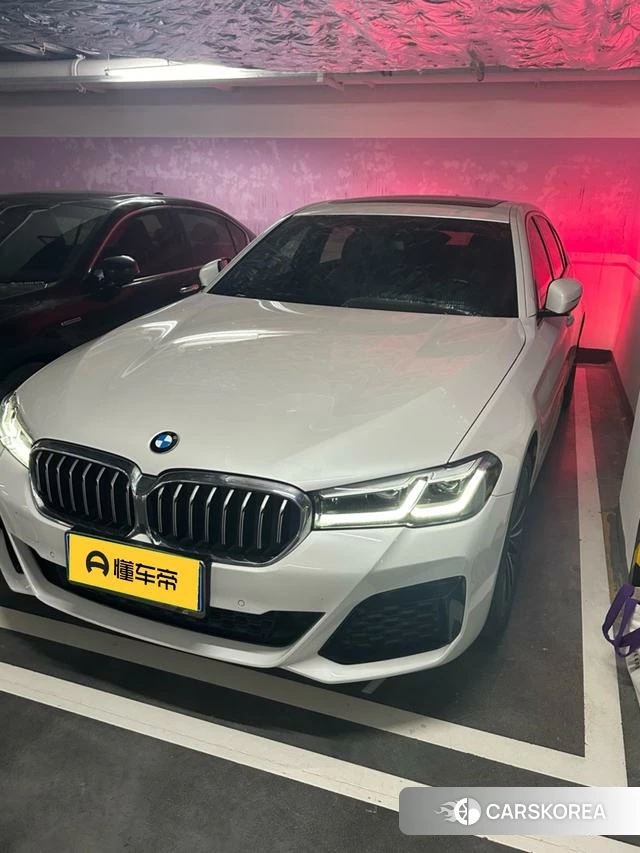 BMW 5 series 2021 Белый из Китая, фото 3