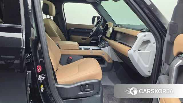 Land Rover Defender (L663) id 3933690 из Кореи 13