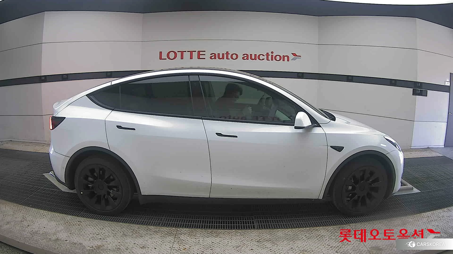 Tesla Model Y Long Range id 4296952 из Кореи 23