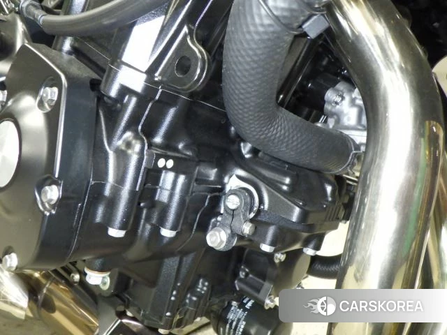 Engine photo