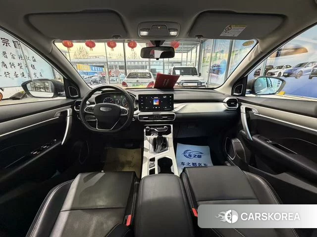 Geely Automobile Binyue 2025 Белый из Китая, фото 3