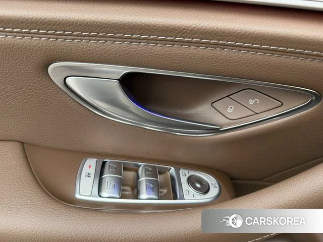Mercedes-Benz E-class id 4259647 из Китая 14