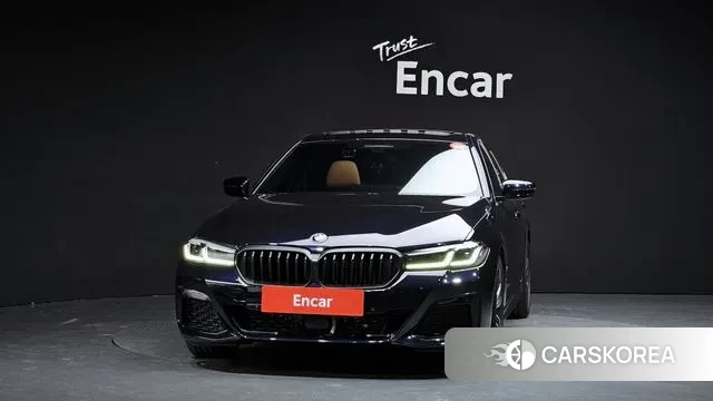 BMW 5 Series (G30) id 3053701 из Кореи 13