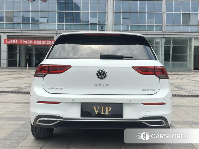 Volkswagen Golf 2021 Белый из Китая, фото 5