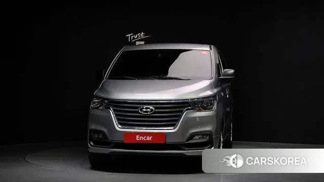 Hyundai The New Grand Starex id 3557978 из Кореи 13