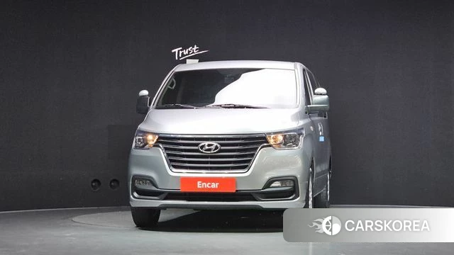 Hyundai The New Grand Starex id 4688636 из Кореи 13