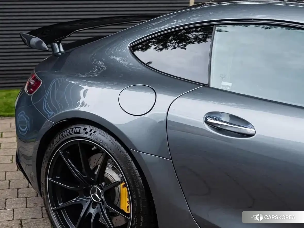 Mercedes-Benz AMG GT 2023 Silver/gray из Китая, фото 4