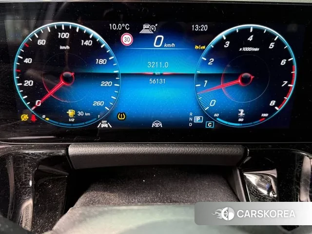 Mercedes-Benz GLA - Class H247 2023 Белый из Кореи, фото 3