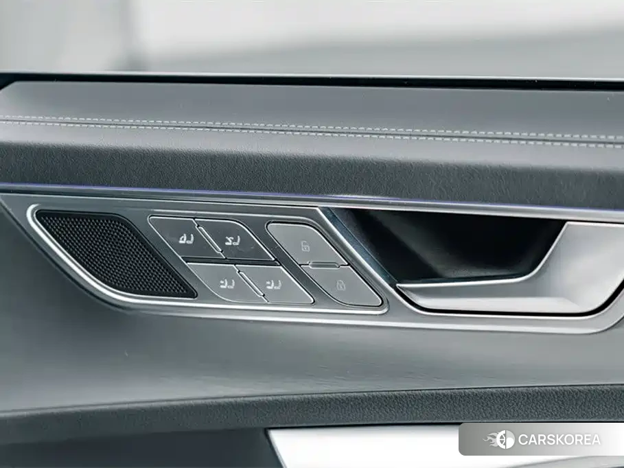 Audi A7L id 4669396 из Китая 20