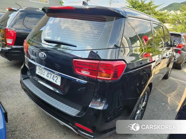 Kia The New Carnival id 4662848 из Кореи 8