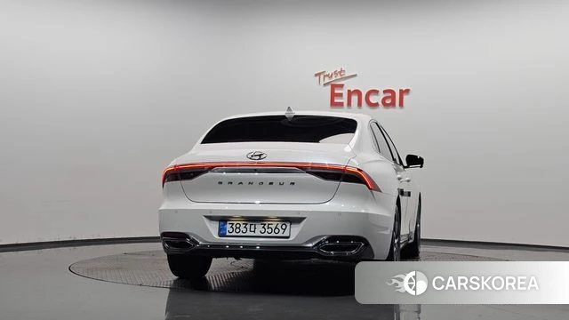 Hyundai The New Grandeur IG id 4731048 из Кореи 23