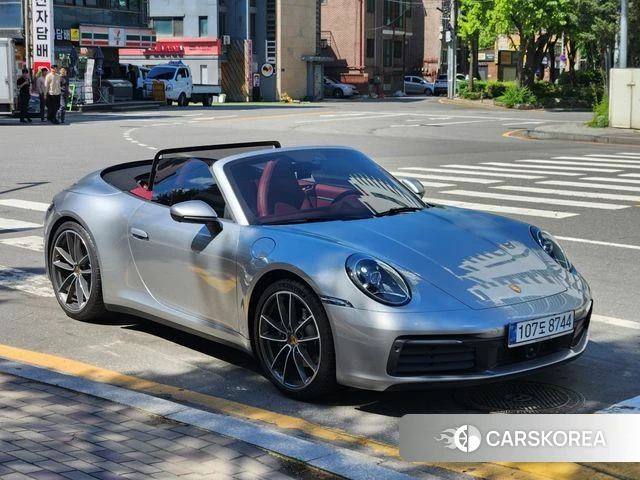 Porsche 911(992) id 4291944 из Кореи 12