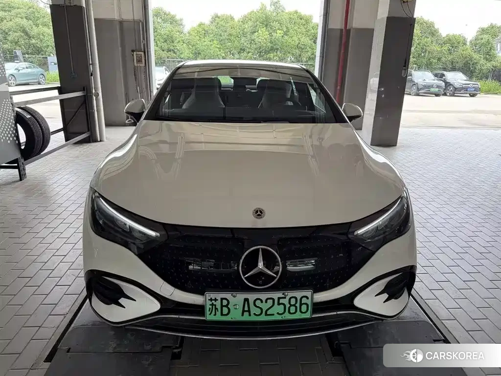 Mercedes-Benz EQE 2025 Белый из Китая, фото 3