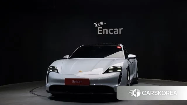 Porsche Taycan id 3447922 из Кореи 13