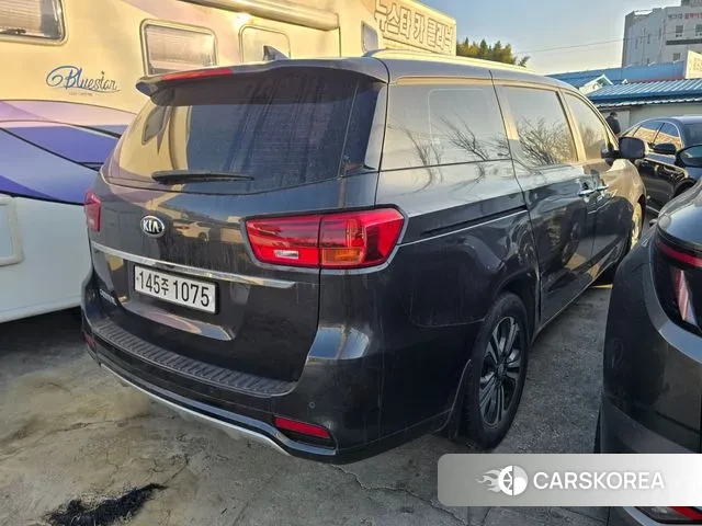 Kia The New Carnival id 3595417 из Кореи 8