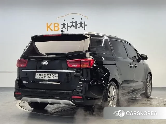 Kia The New Carnival id 3694962 из Кореи 13