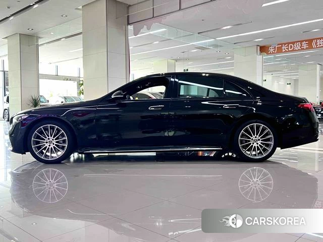 Mercedes-Benz S-class 2023 Черный из Китая, фото 3