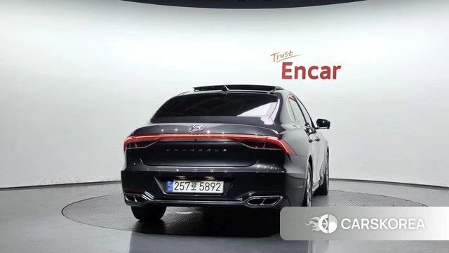 Hyundai The New Grandeur IG Hybrid id 4882133 из Кореи 23