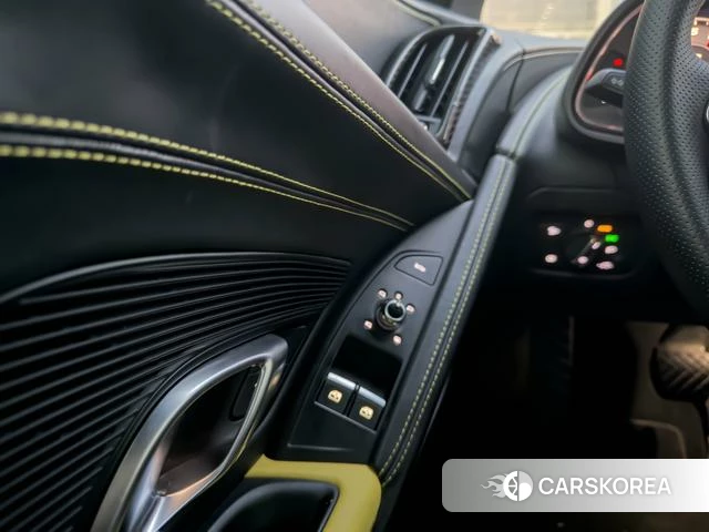 Audi R8 id 4240648 из Китая 20