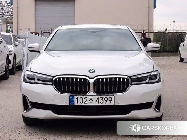 BMW 5 Series (G30) id 3187193 из Кореи 13