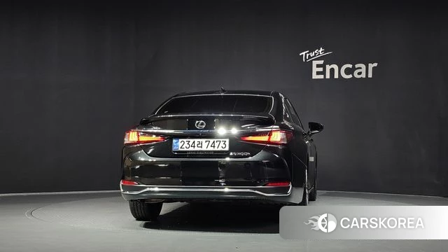 Lexus ES300h 7th generation id 4847383 из Кореи 23