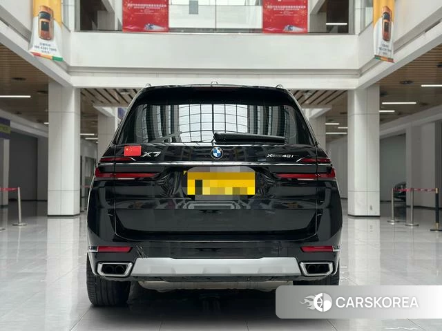 BMW X7 2023 Черный из Китая, фото 4
