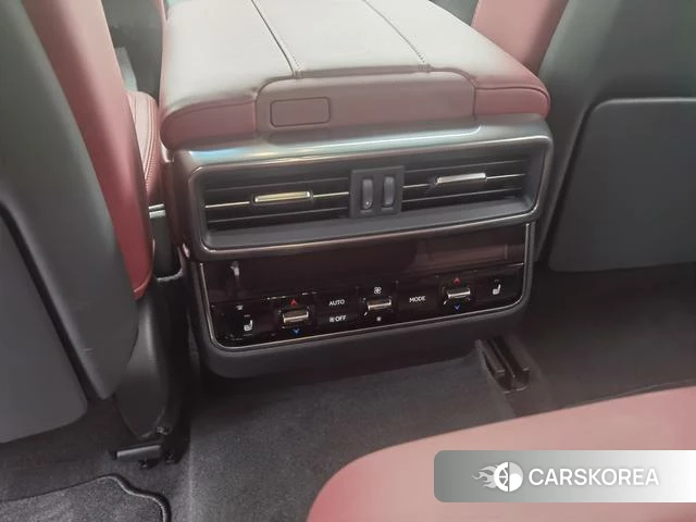 Lexus LX 2024 Белый из Китая, фото 3