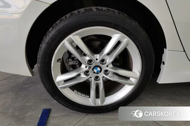 BMW 1 series id 4253487 из Китая 8