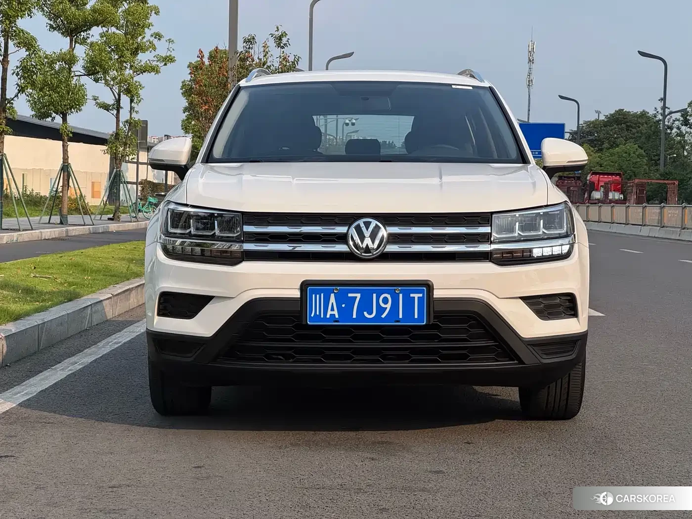 Volkswagen Tharu id 4576630 из Китая 11