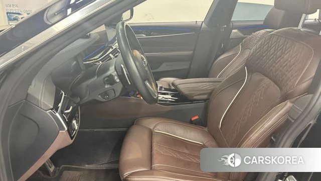 BMW 6 Series GT (G32) 2022 Черный из Кореи, фото 3