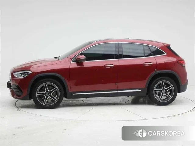 Mercedes-Benz GLA-Class X156 id 3765688 из Кореи 13