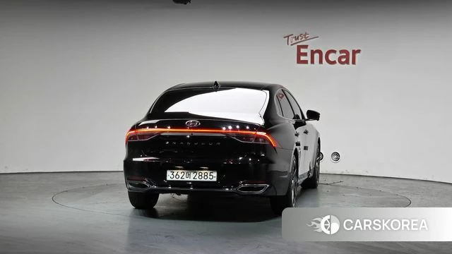 Hyundai The New Grandeur IG id 3866471 из Кореи 13