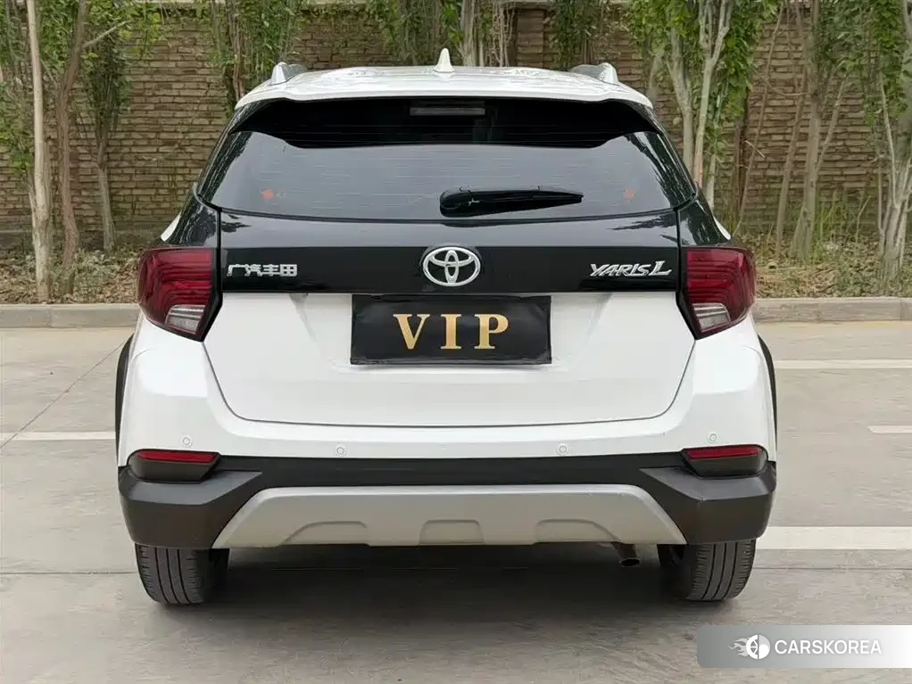 Toyota Yaris L 2023 Белый из Китая, фото 3