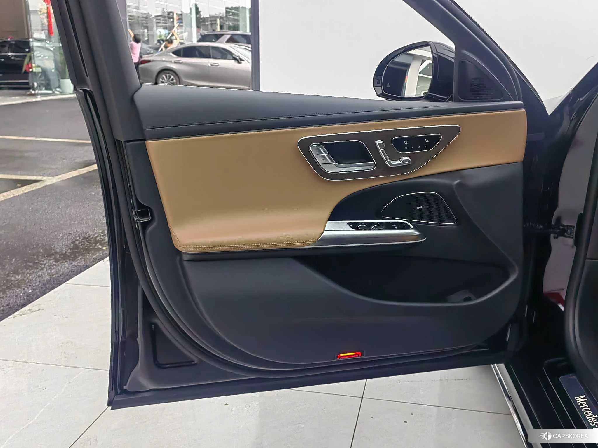 Mercedes-Benz E-class id 4452758 из Китая 9
