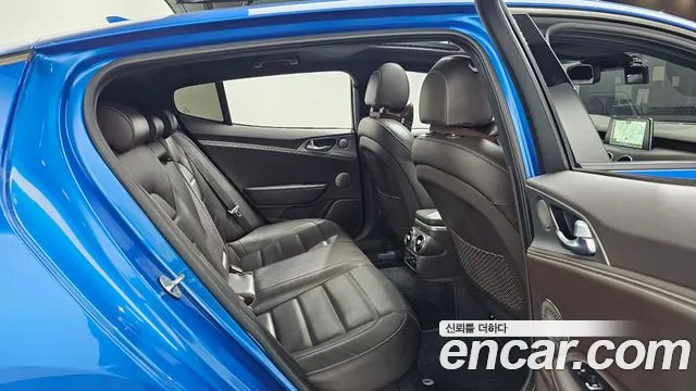 Kia Stinger id 2645239 из Кореи 13