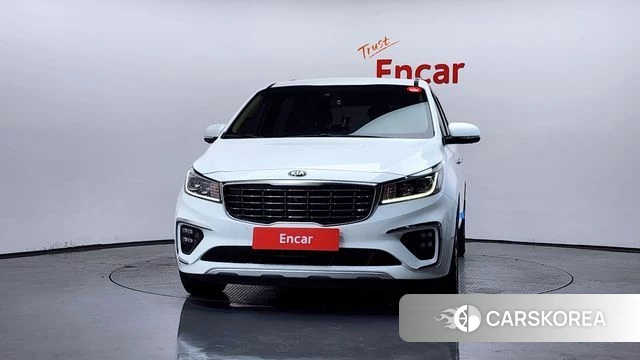 Kia The New Carnival id 4357011 из Кореи 23