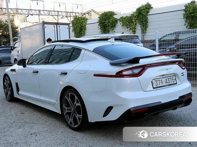 Kia Stinger id 4417289 из Кореи 13
