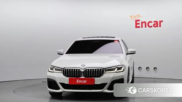 BMW 5 Series (G30) id 3954664 из Кореи 13