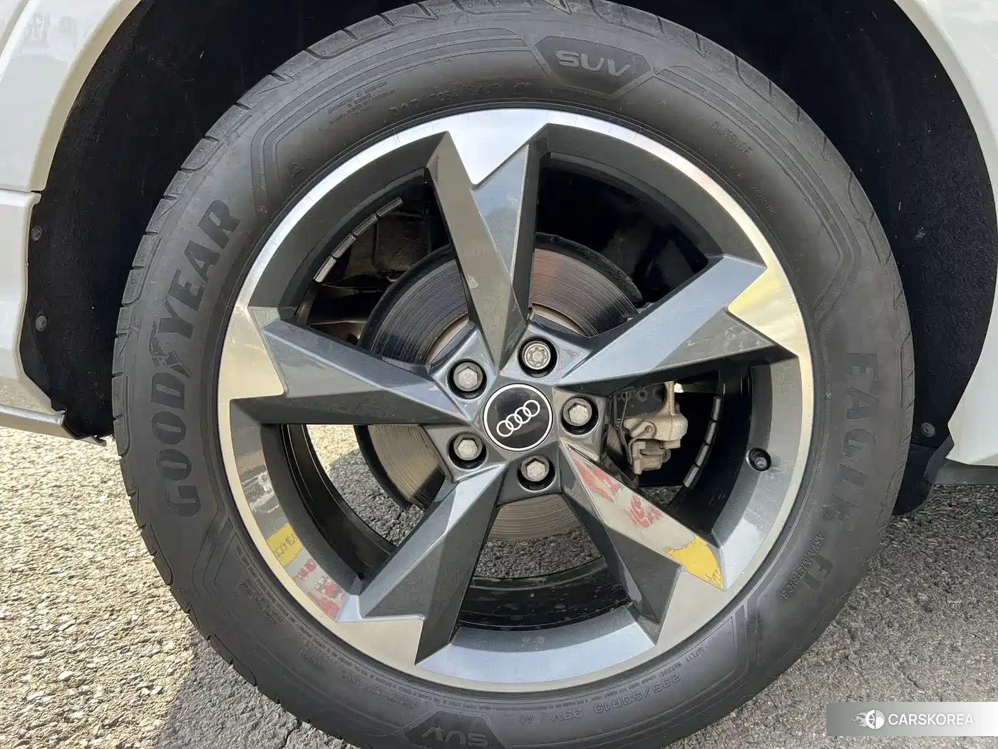 Audi Q3 id 4553692 из Китая 12