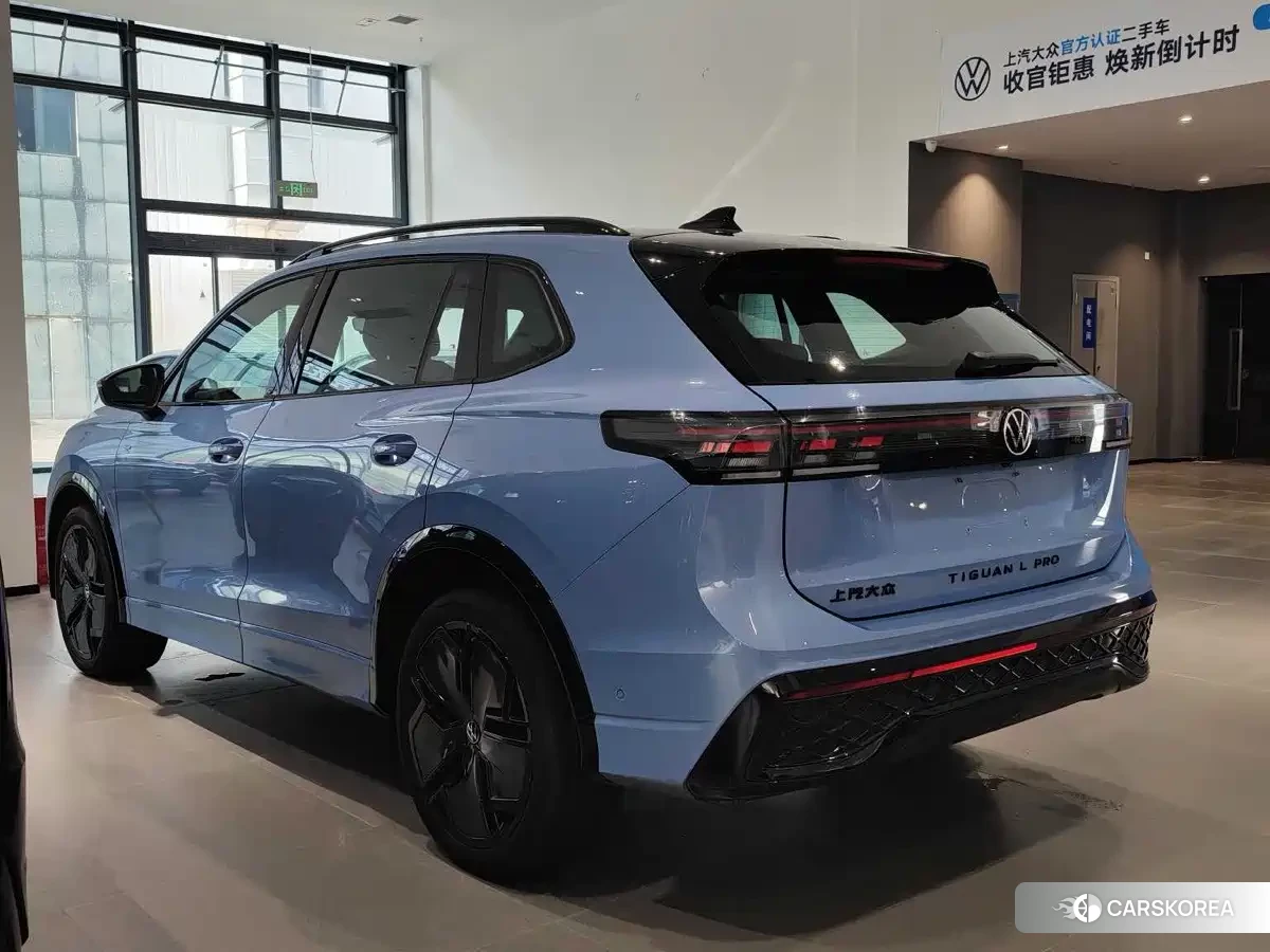 Volkswagen Tiguan L 2024 Синий из Китая, фото 5